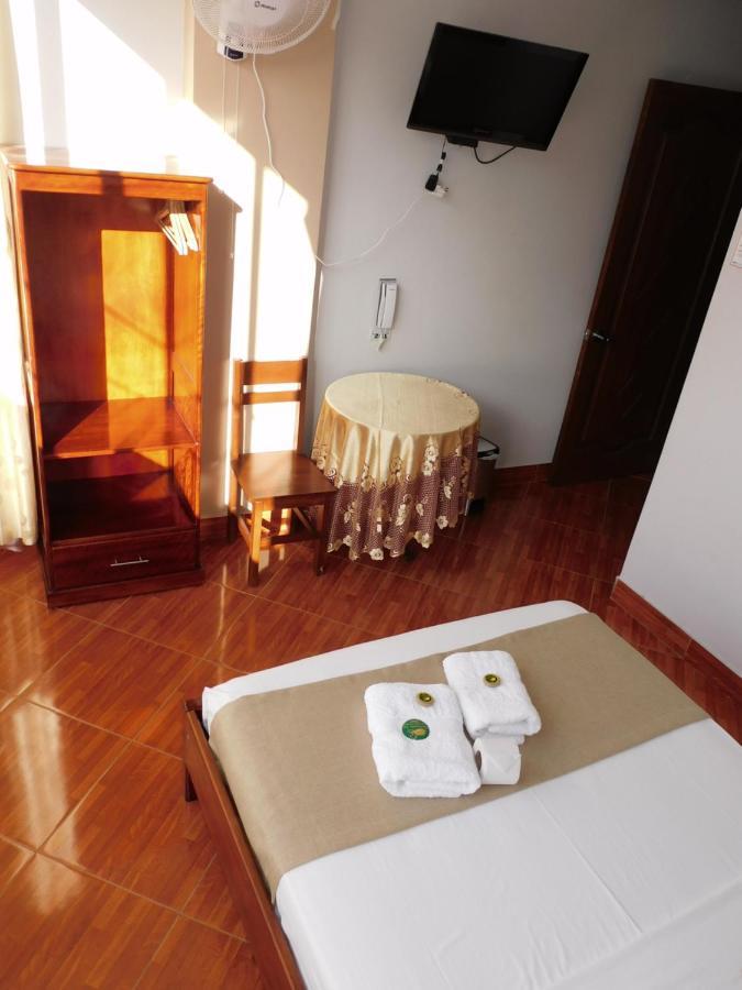 Hotel Tambopata Inn Puerto Maldonado Esterno foto