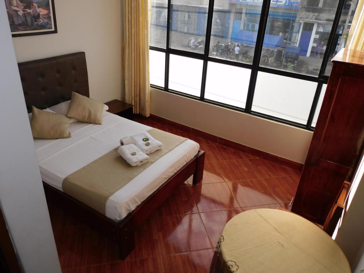 Hotel Tambopata Inn Puerto Maldonado Esterno foto