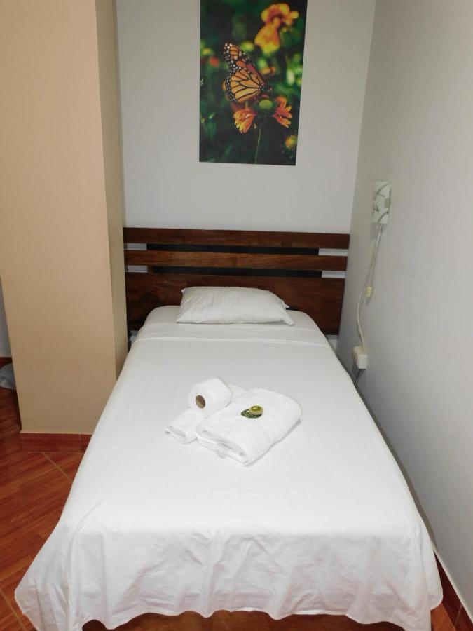 Hotel Tambopata Inn Puerto Maldonado Esterno foto