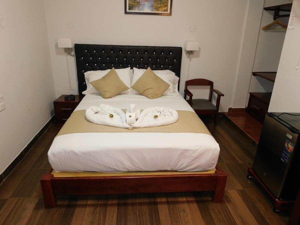 Hotel Tambopata Inn Puerto Maldonado Esterno foto