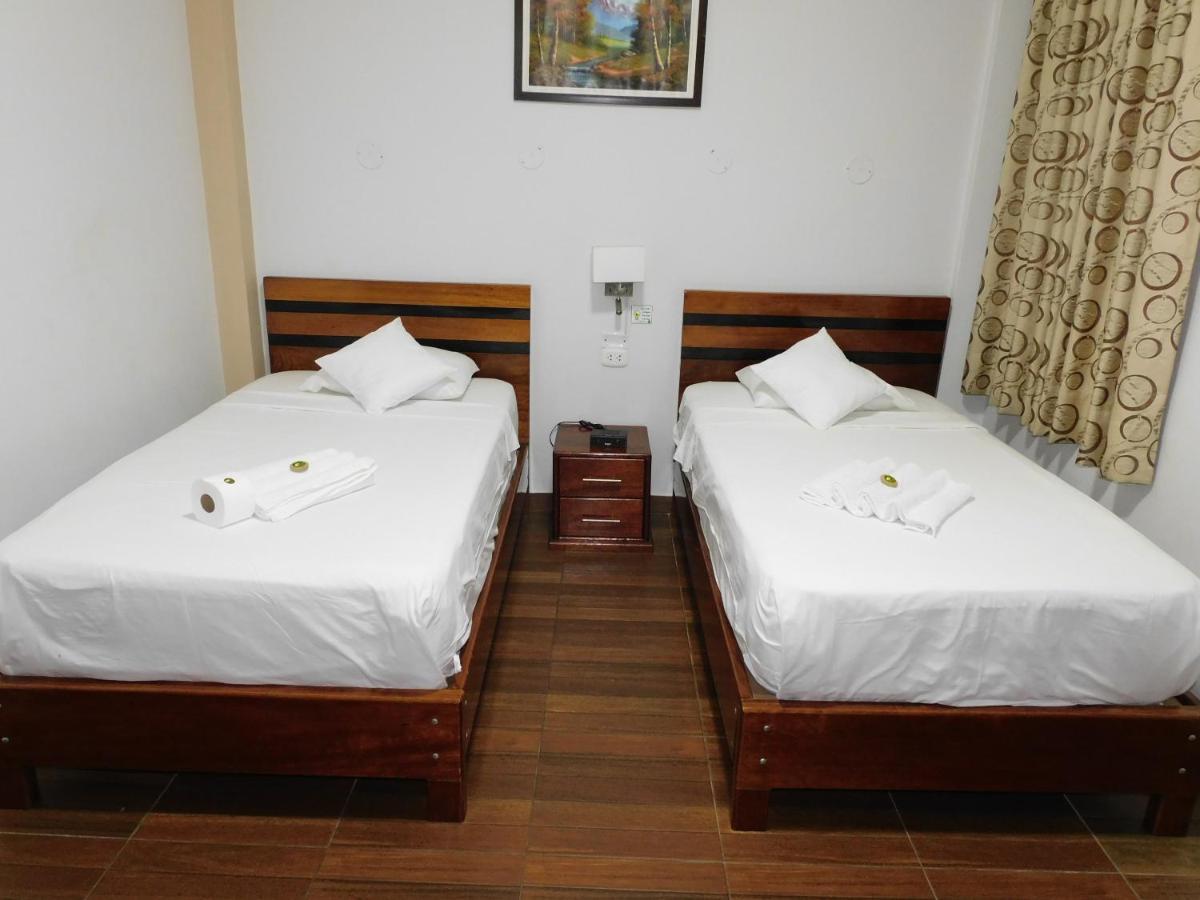 Hotel Tambopata Inn Puerto Maldonado Esterno foto