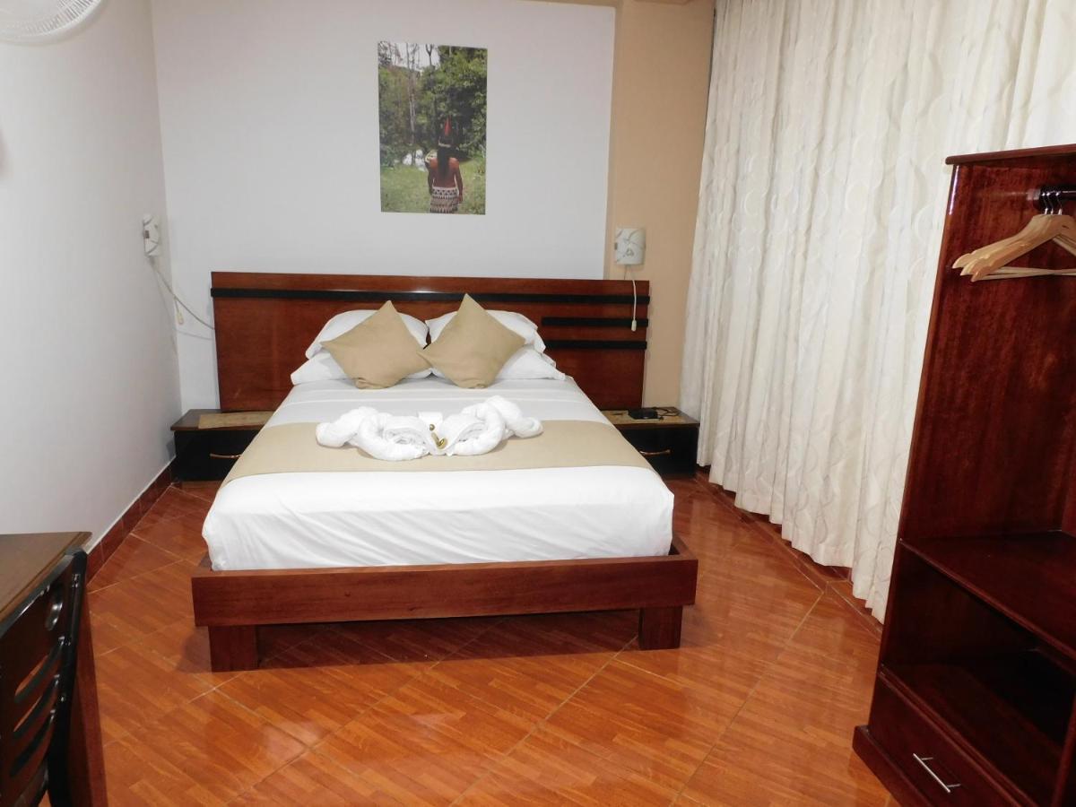 Hotel Tambopata Inn Puerto Maldonado Esterno foto
